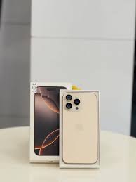 Apple-iphone-16-pro-max-1